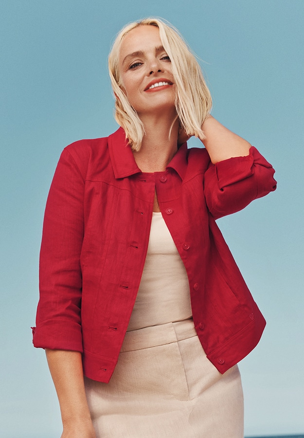 Jacqui E Official Site Shop The Latest Women s Fashion