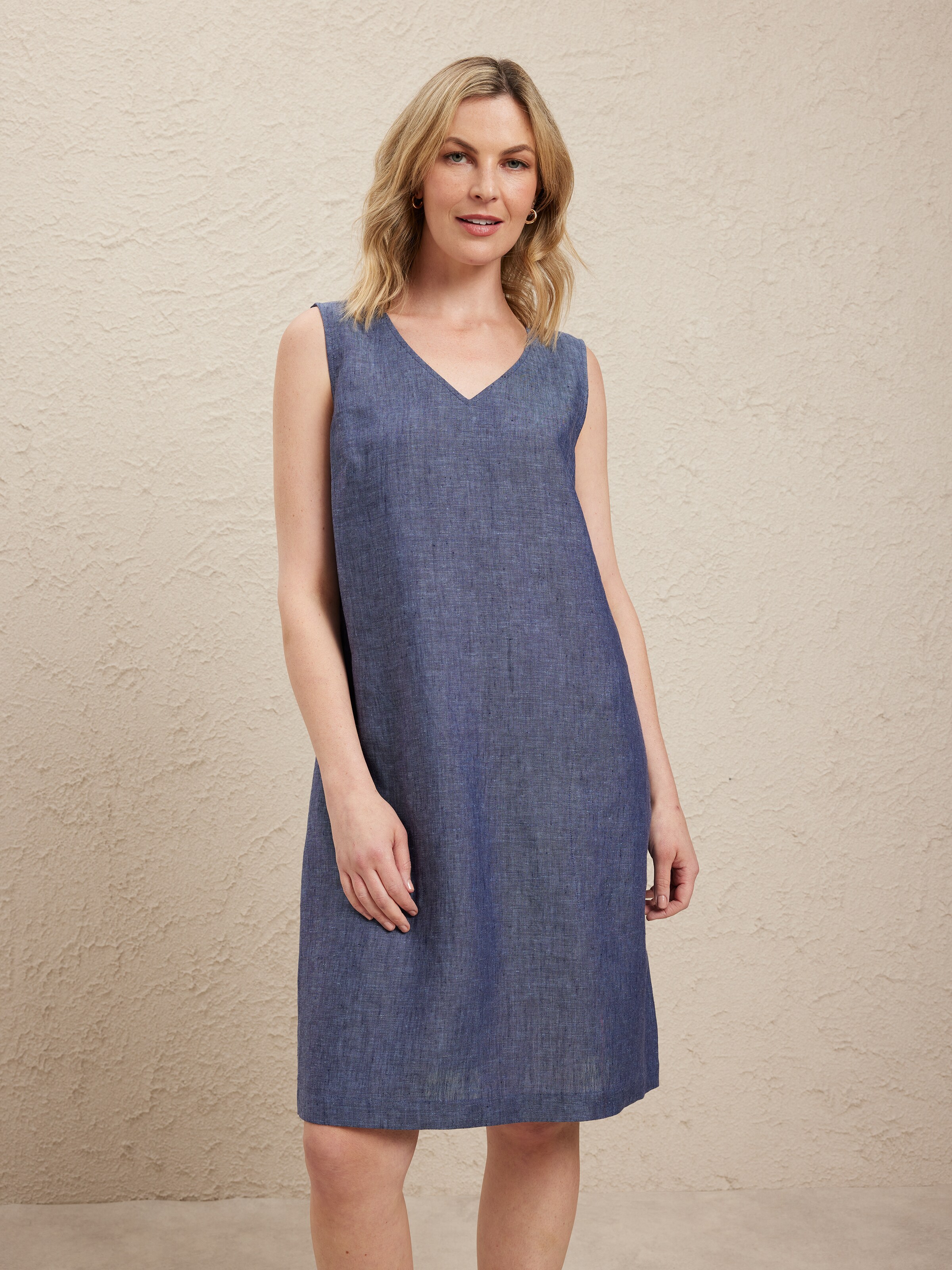 Sleeveless V Neck Lola Linen Shift