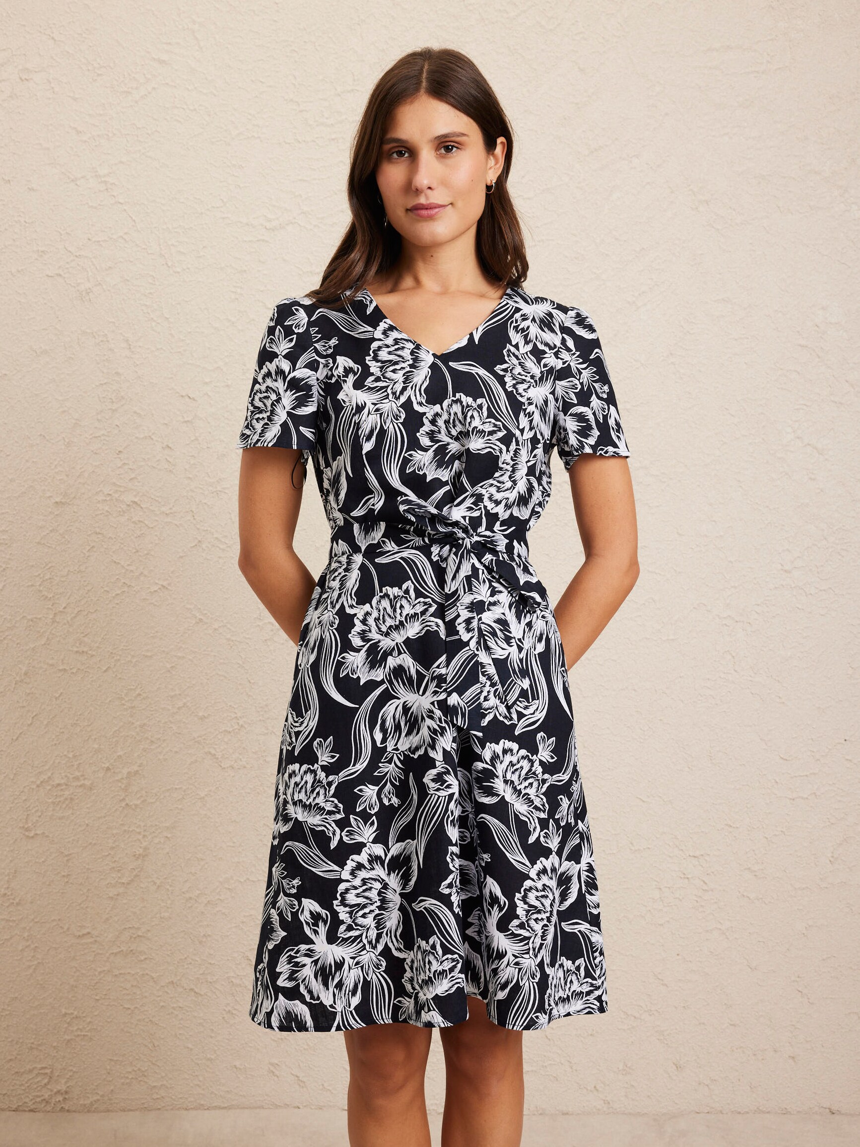Betty Linen Dress