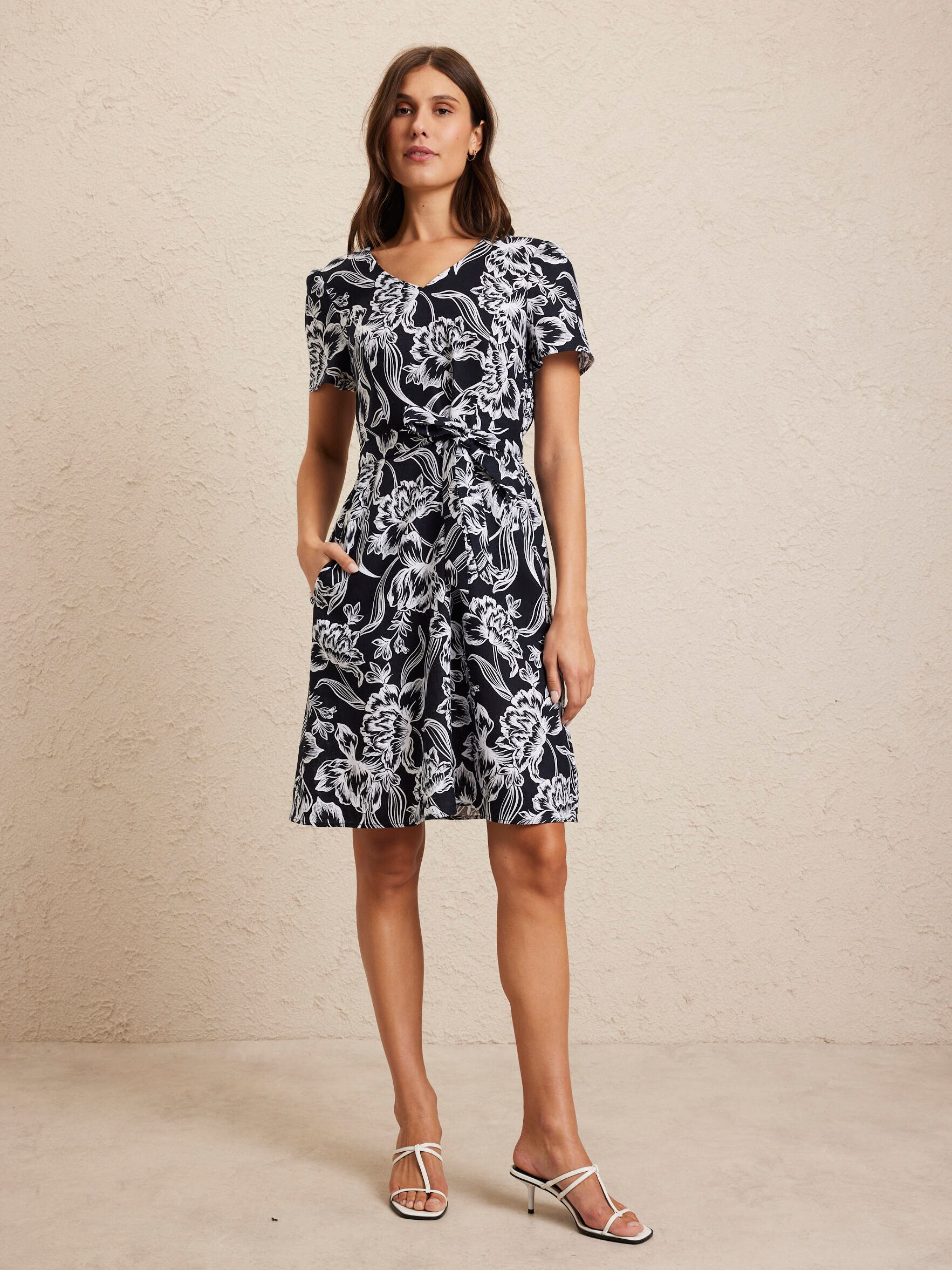 Betty Linen Dress