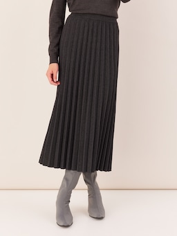 Milano Knit Pleat Skirt