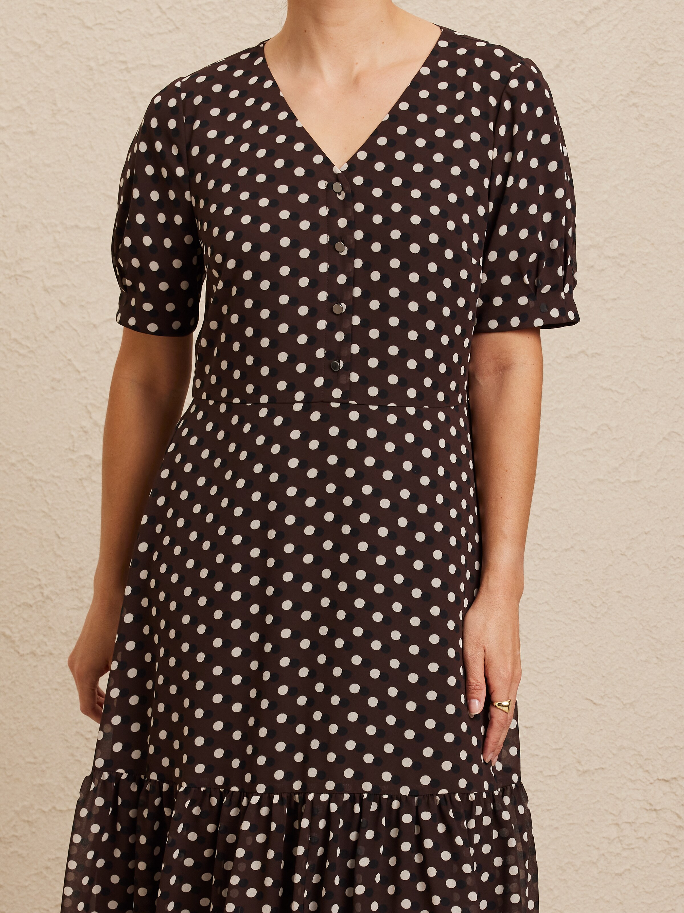 Elbow Sleeve Tiered Chiff Dress