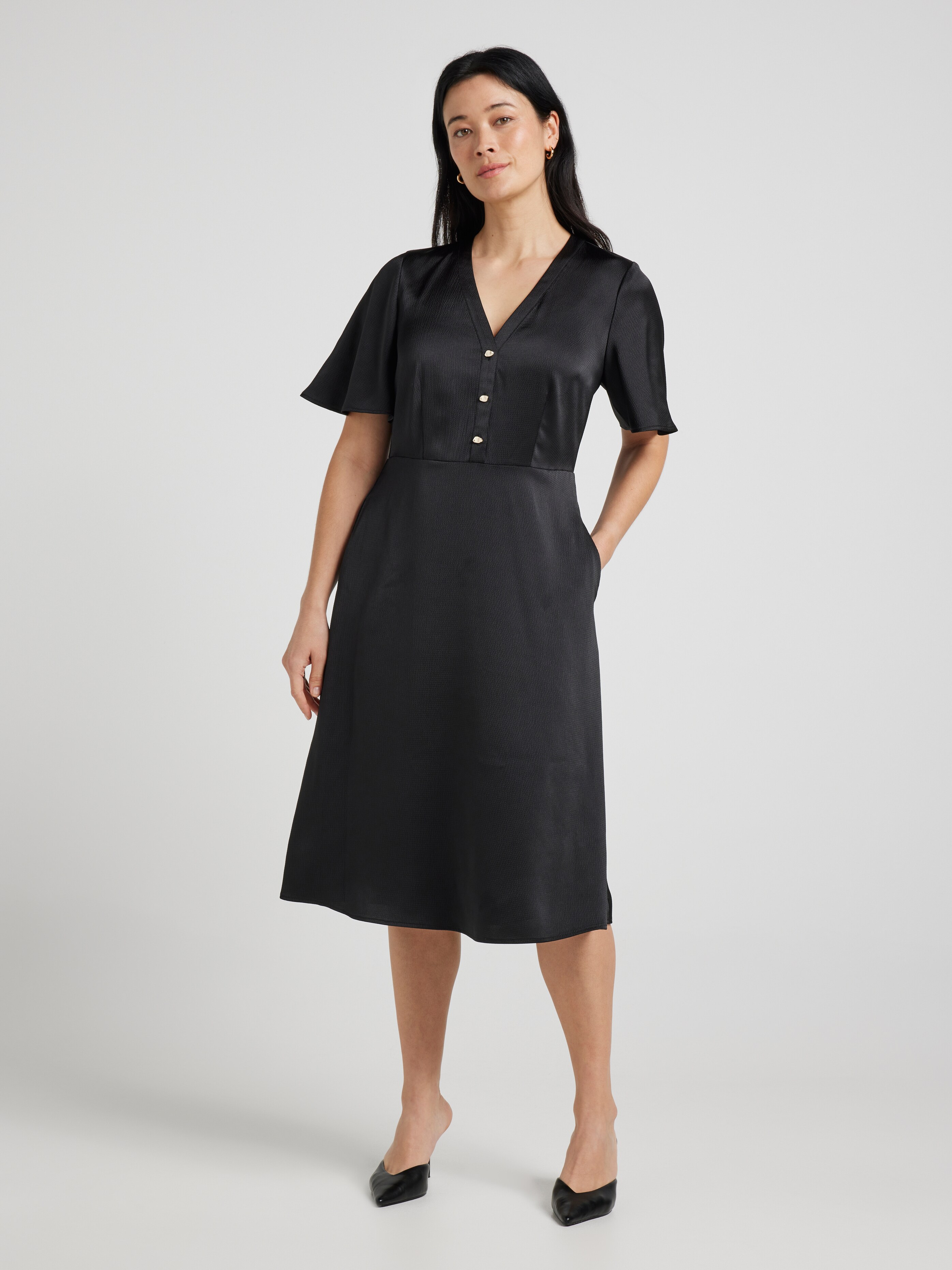 Taylor Dress