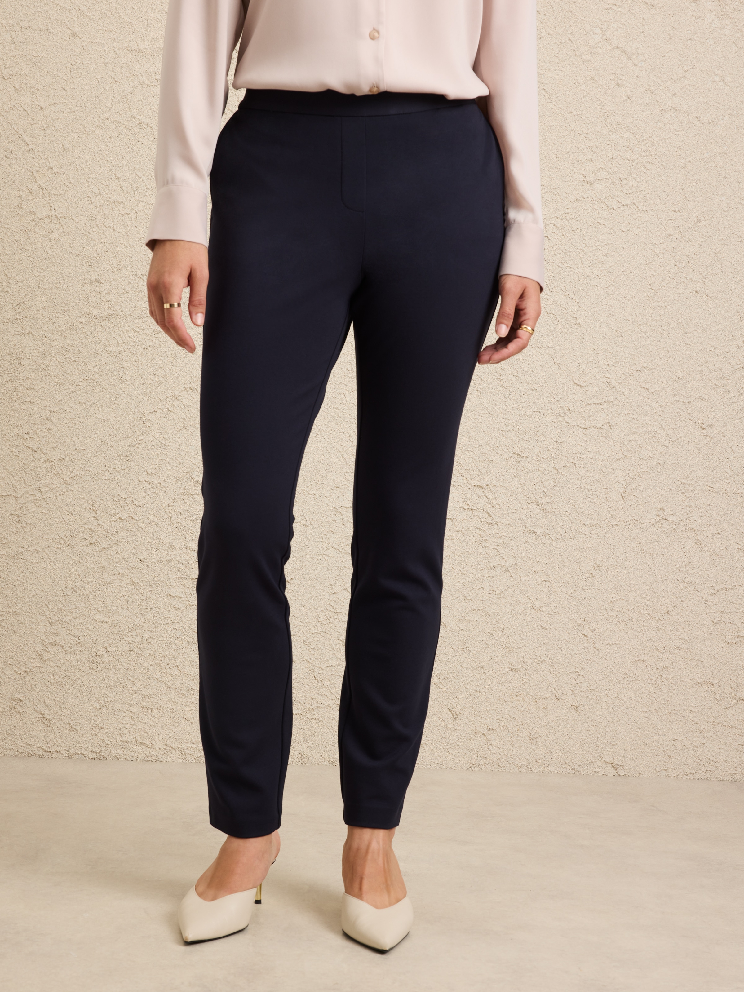 Ava Slim Pull On Ponte Pant