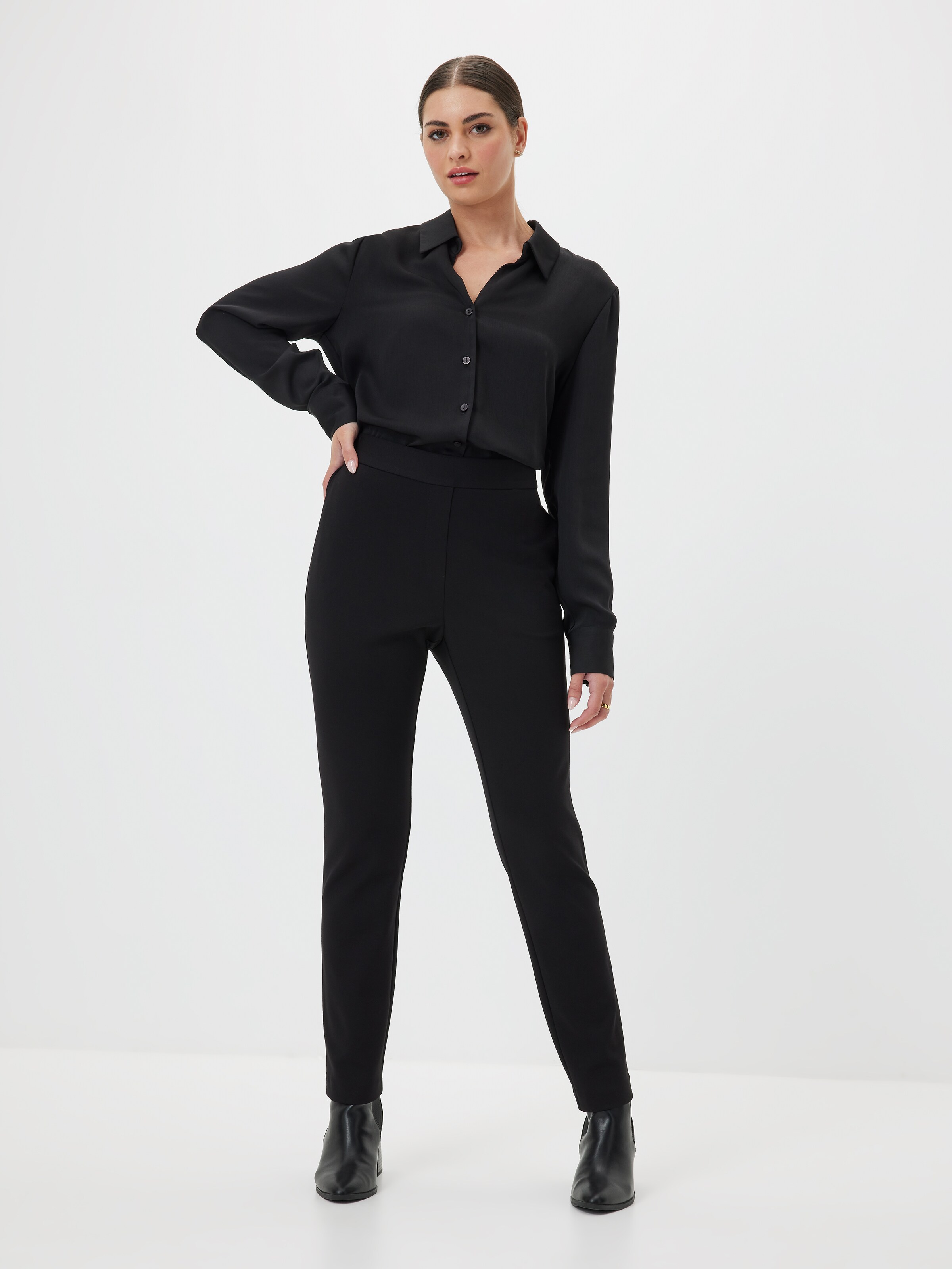 Ava Petite Slim Pull On Ponte Pant