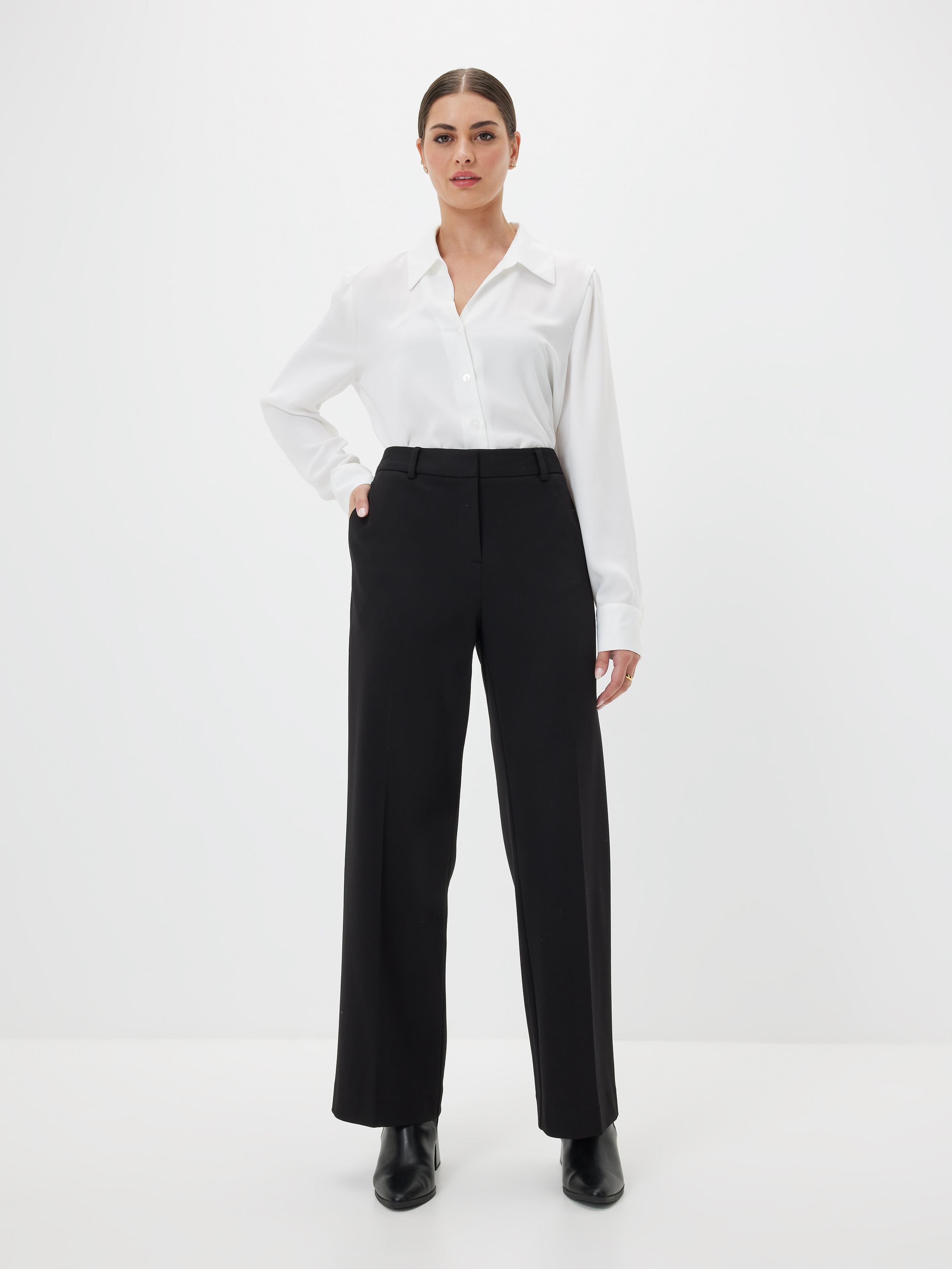 Lana Wide Leg Petite Ponte Pant