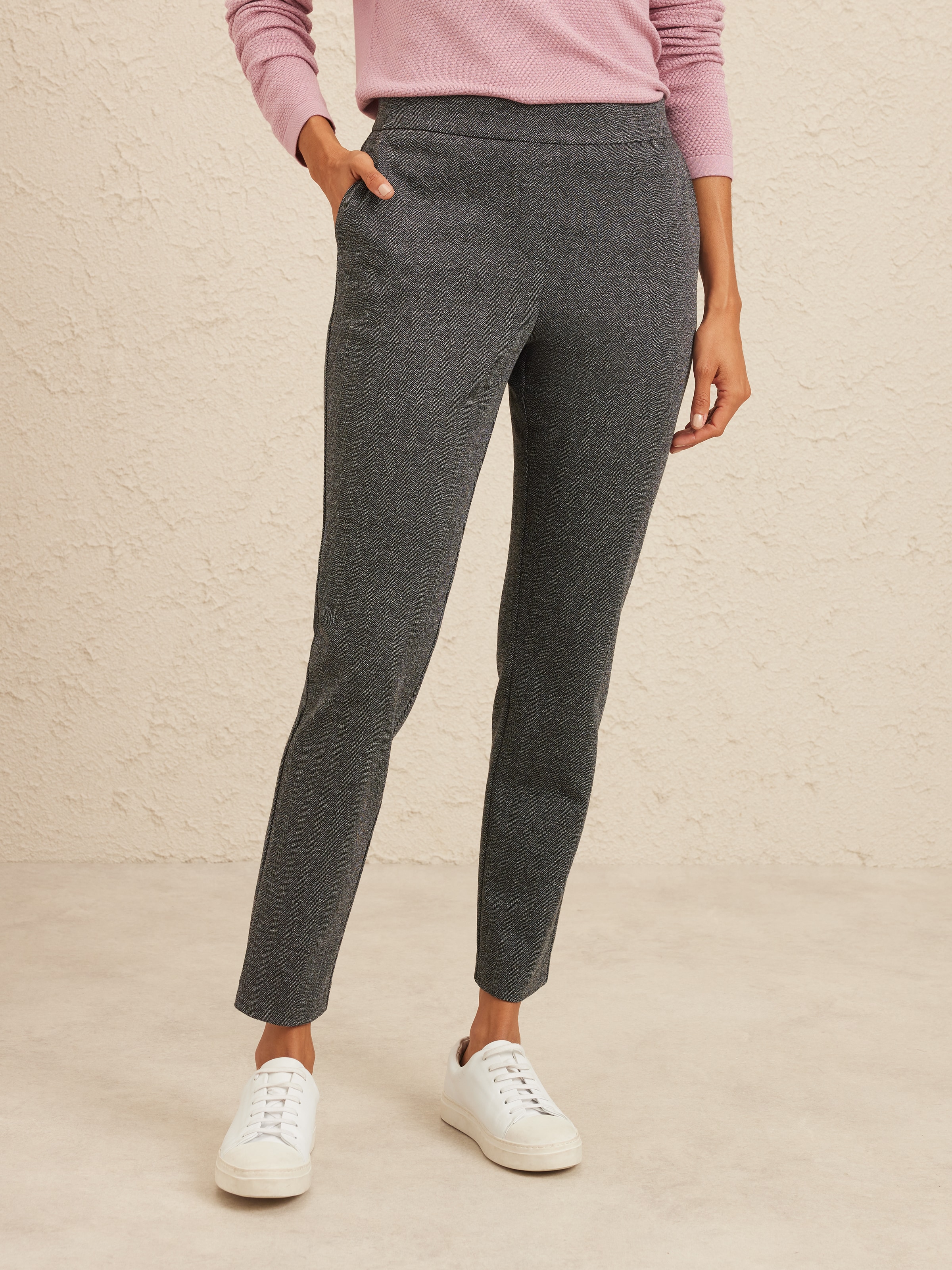 Ava Herringbone Ponte Pant