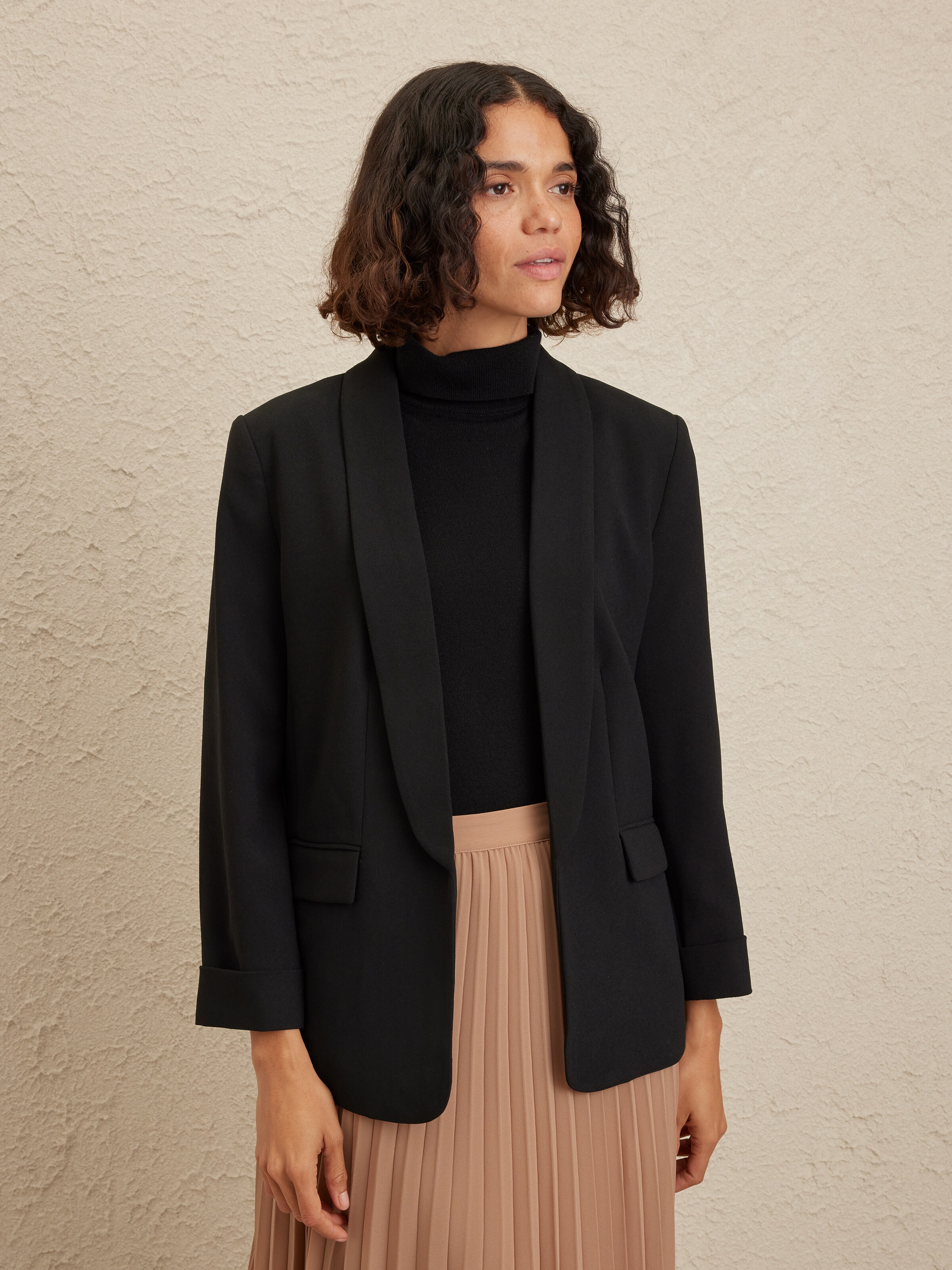 Crepe Tuxedo 3/4 Sleeve Blazer