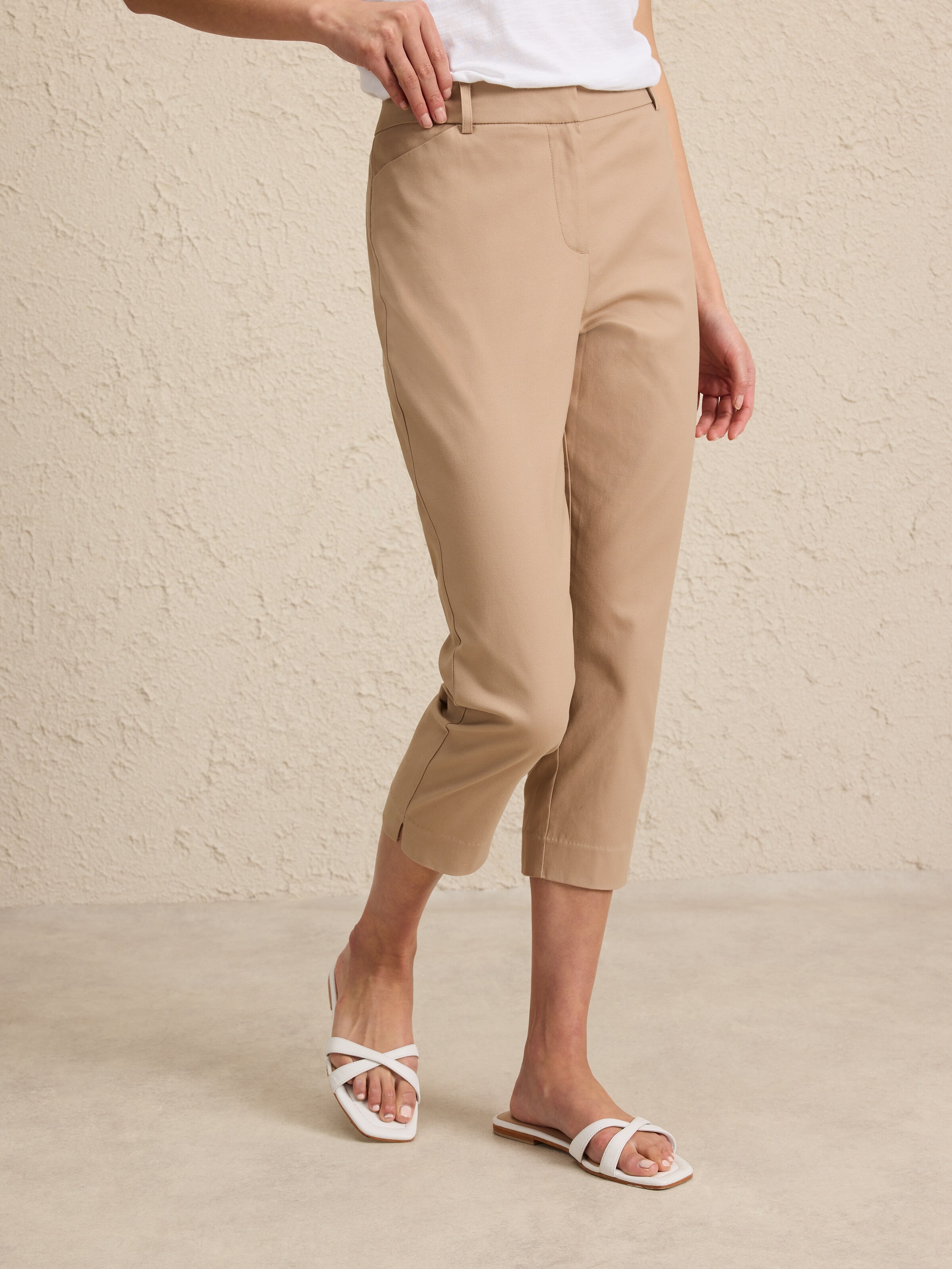 Oxford Cotton Capri Pant
