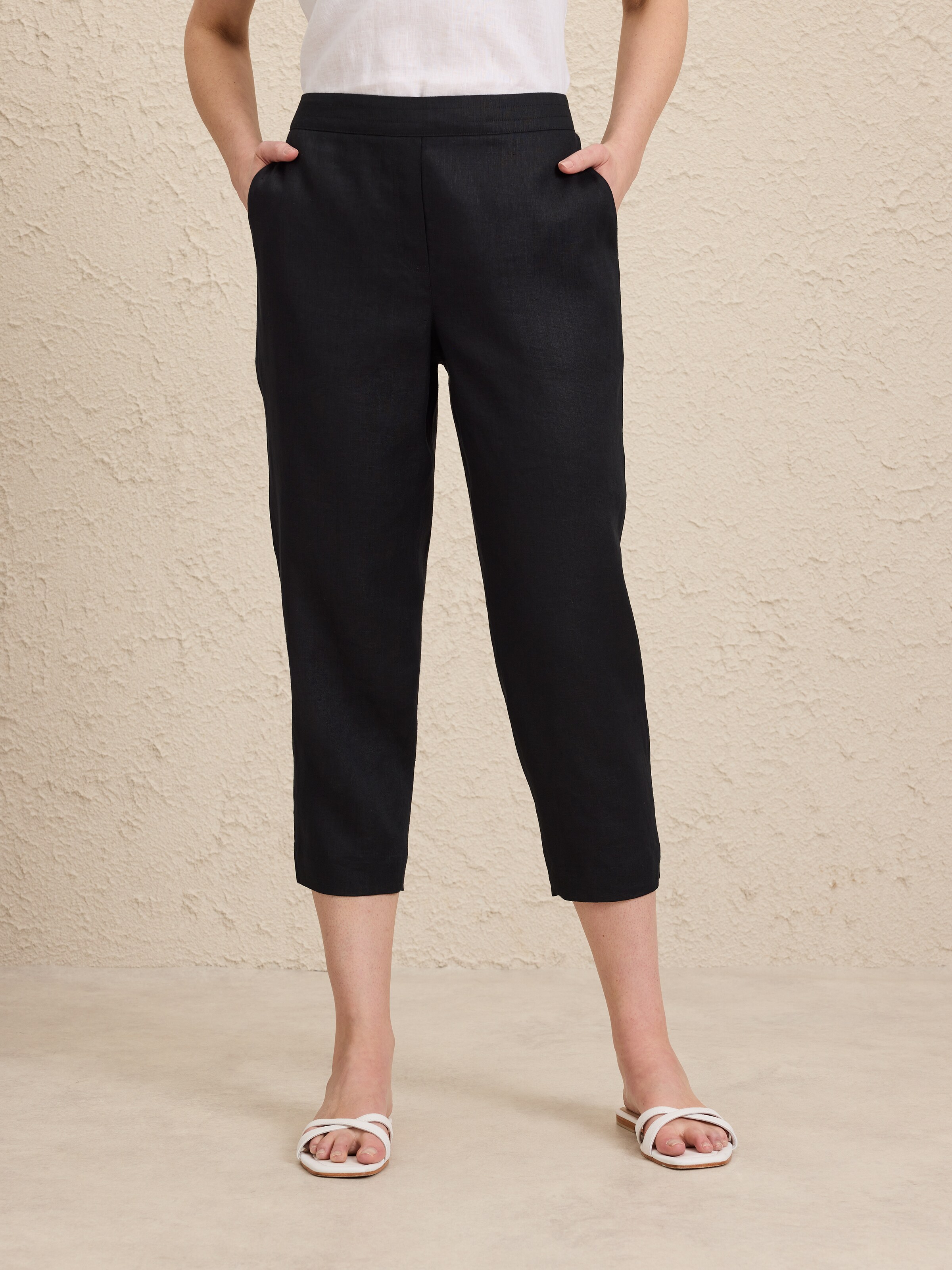 Linen Slim Crop Pant