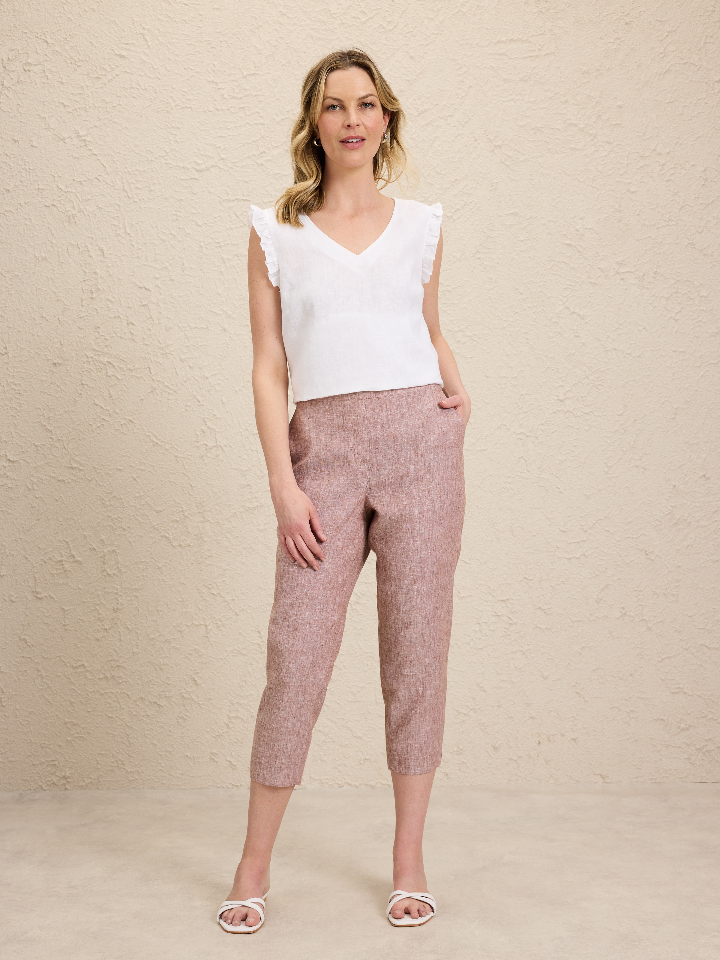 Linen Slim Crop Pant
