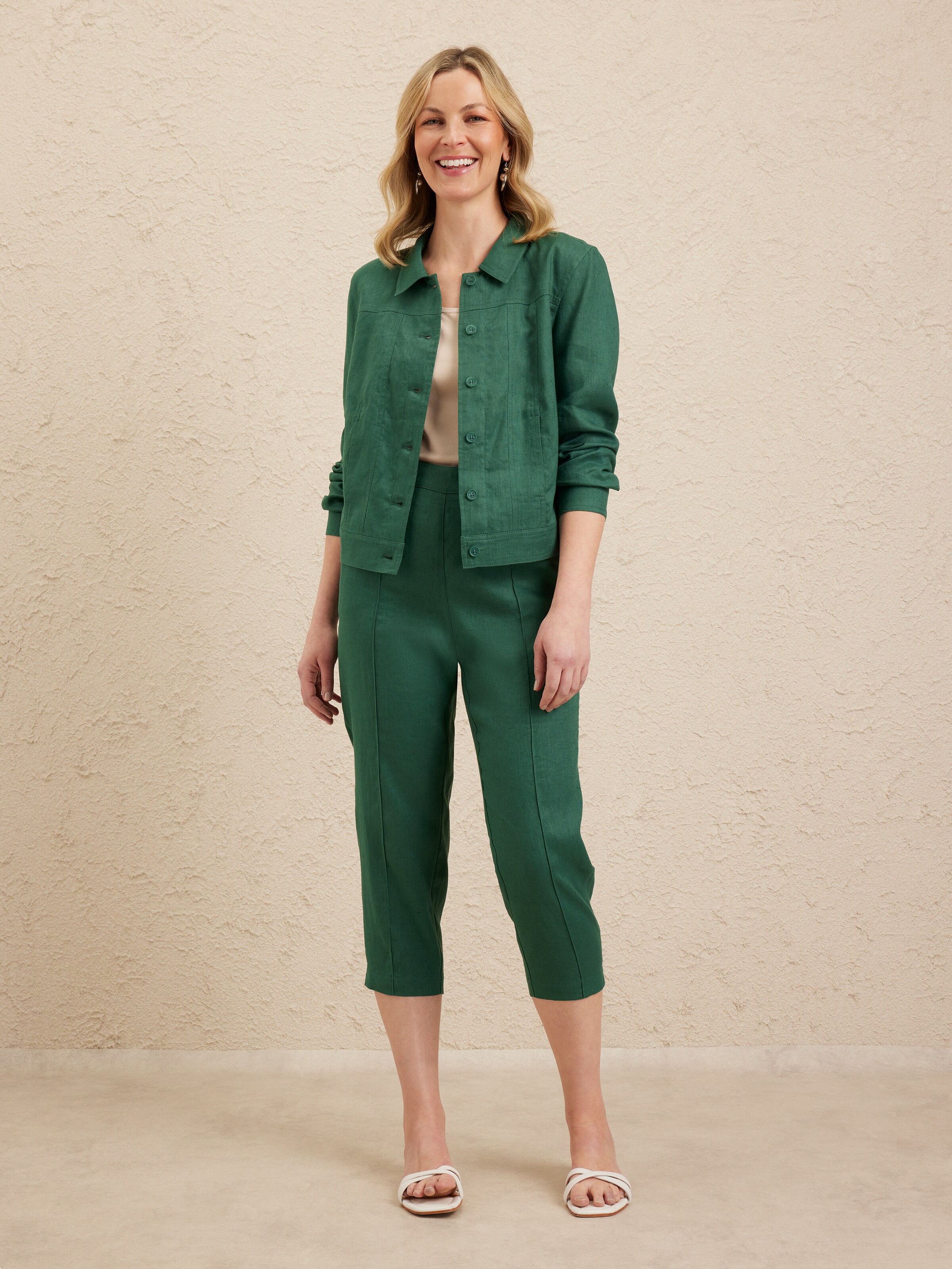Linen Pull On Crop Pant