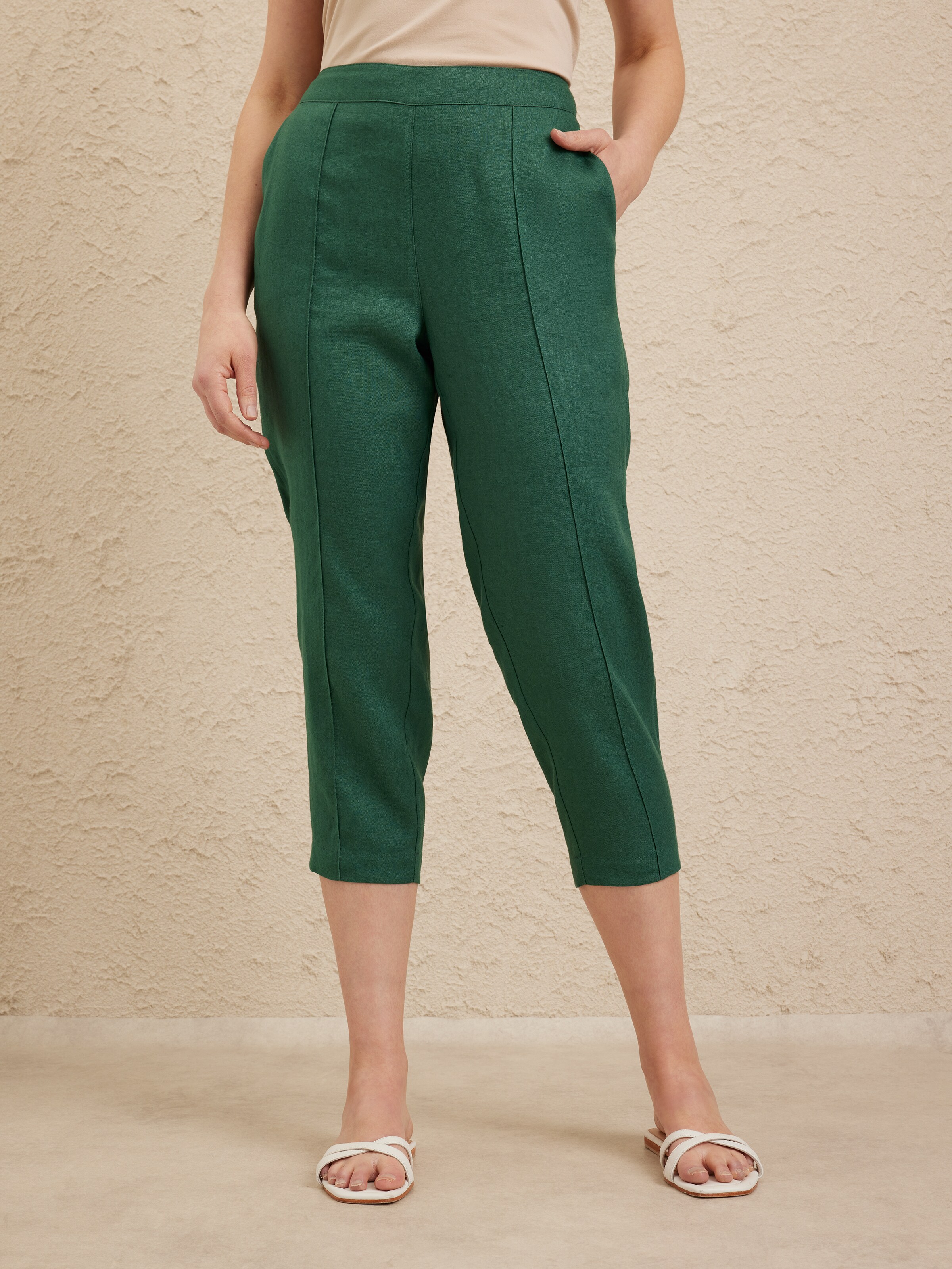 Linen Pull On Crop Pant
