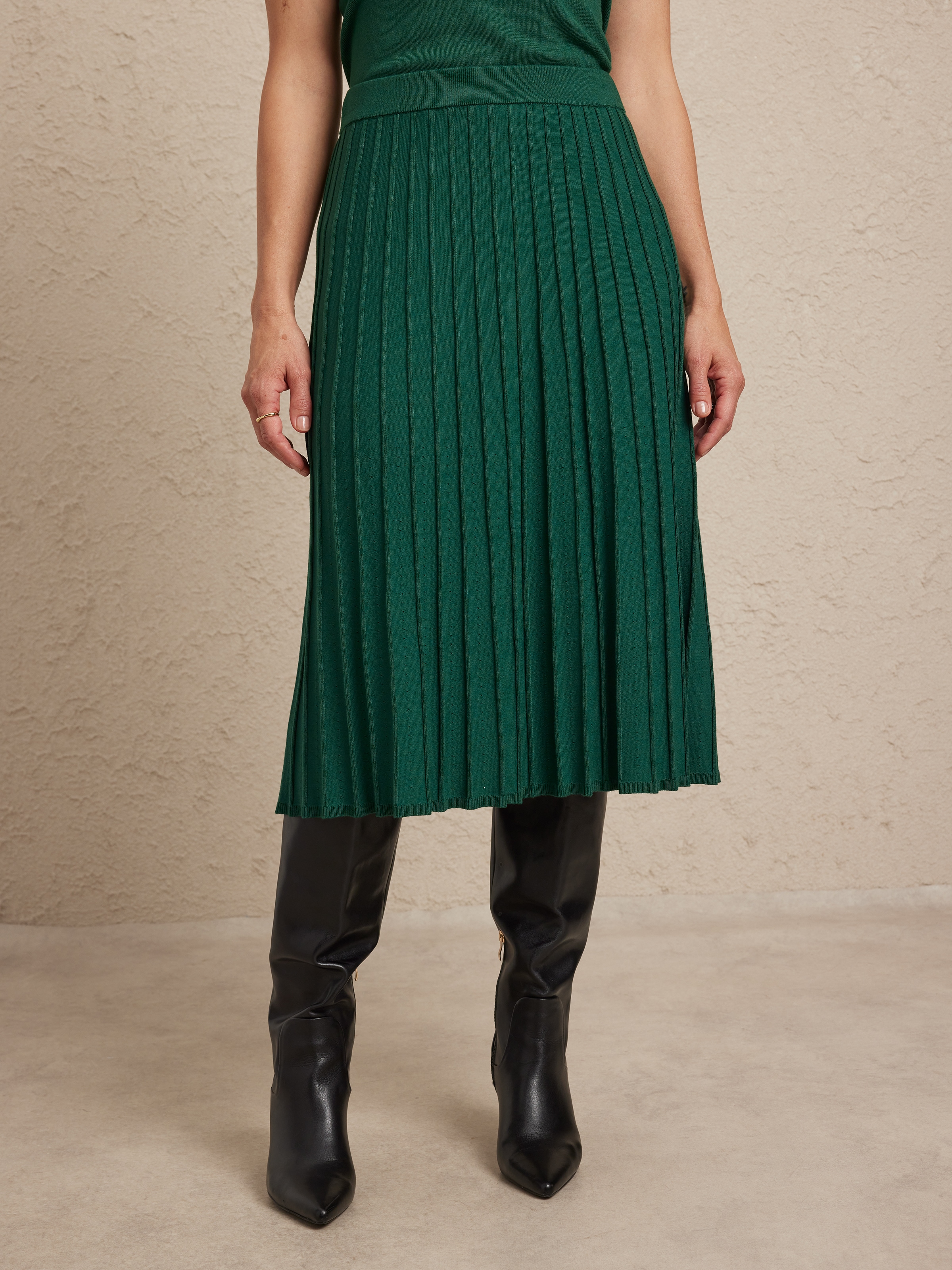 Roma Rib Knit Pleat Midi Skirt