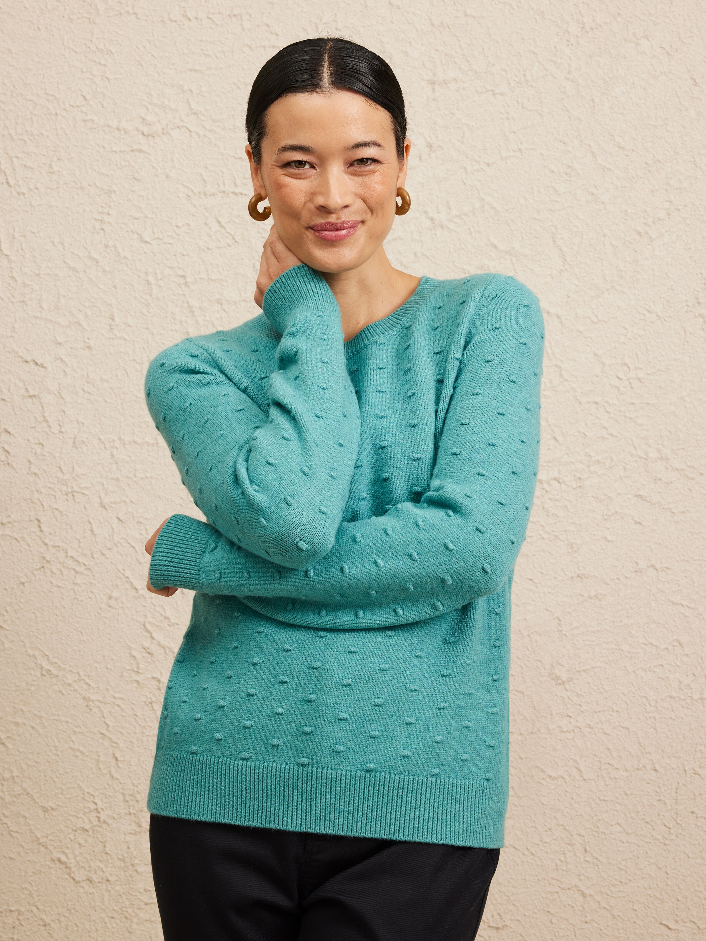 Cali Crew Neck Bobble Jump