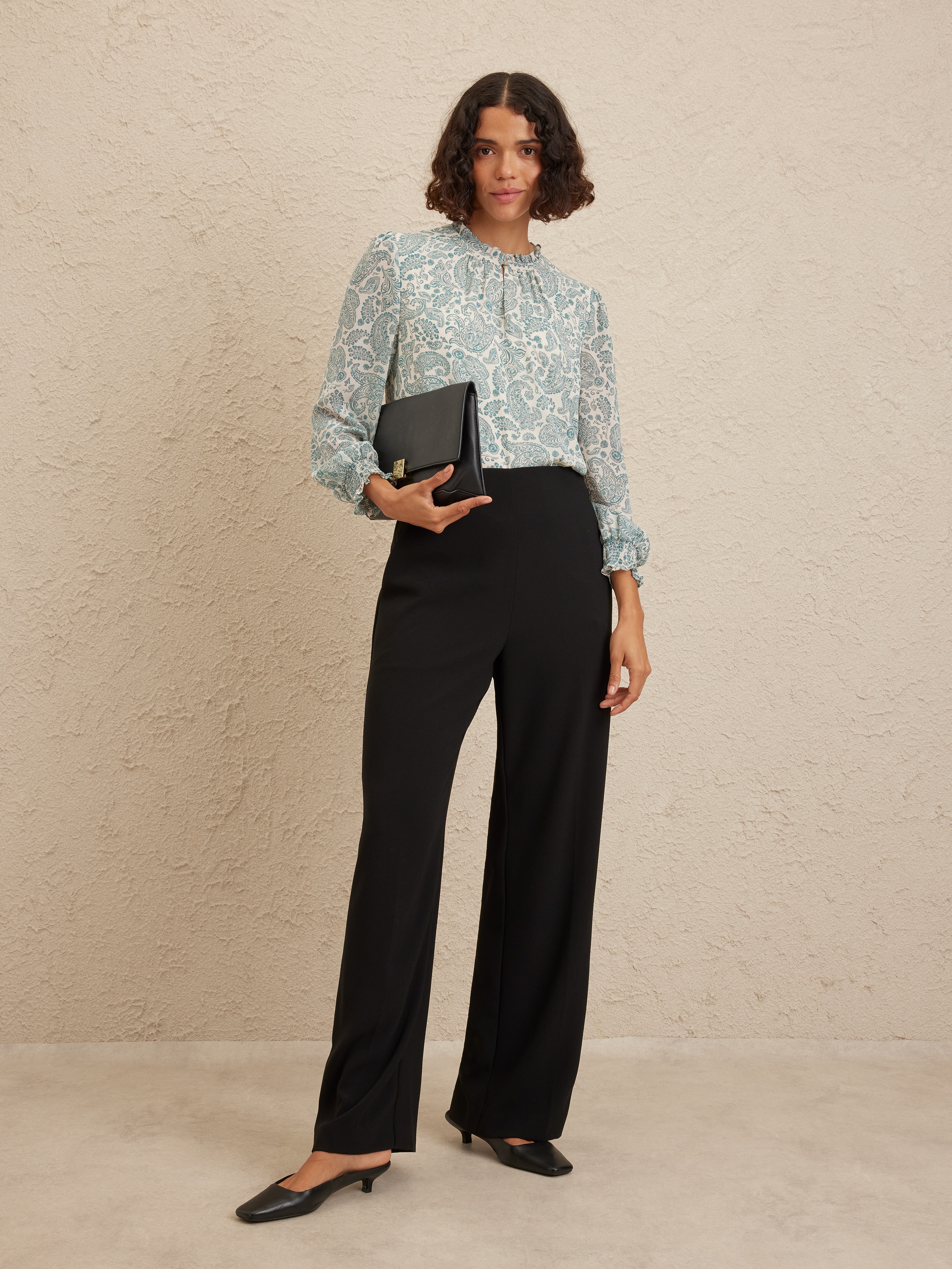 Olivia Blouse