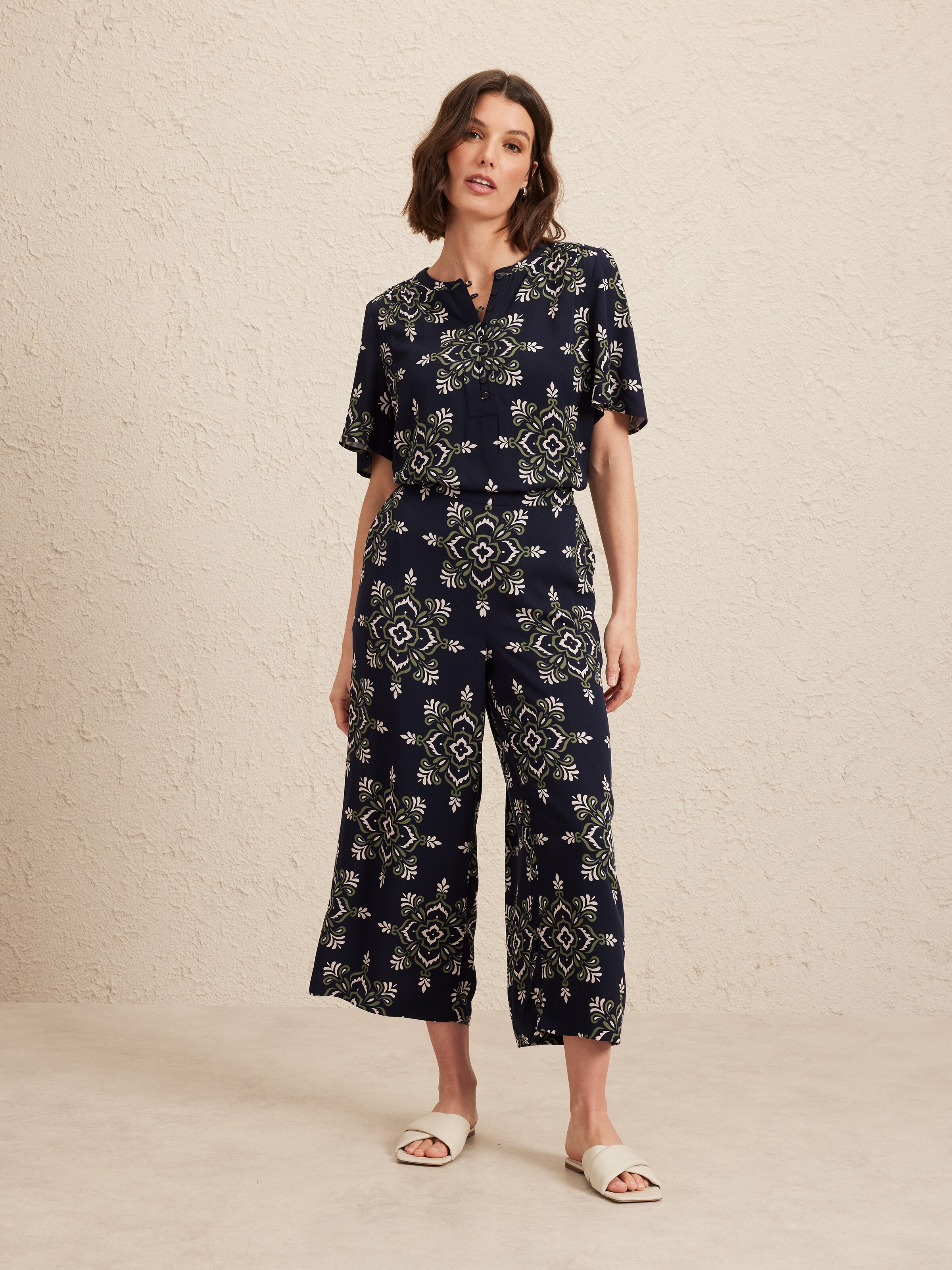 Bodie Top