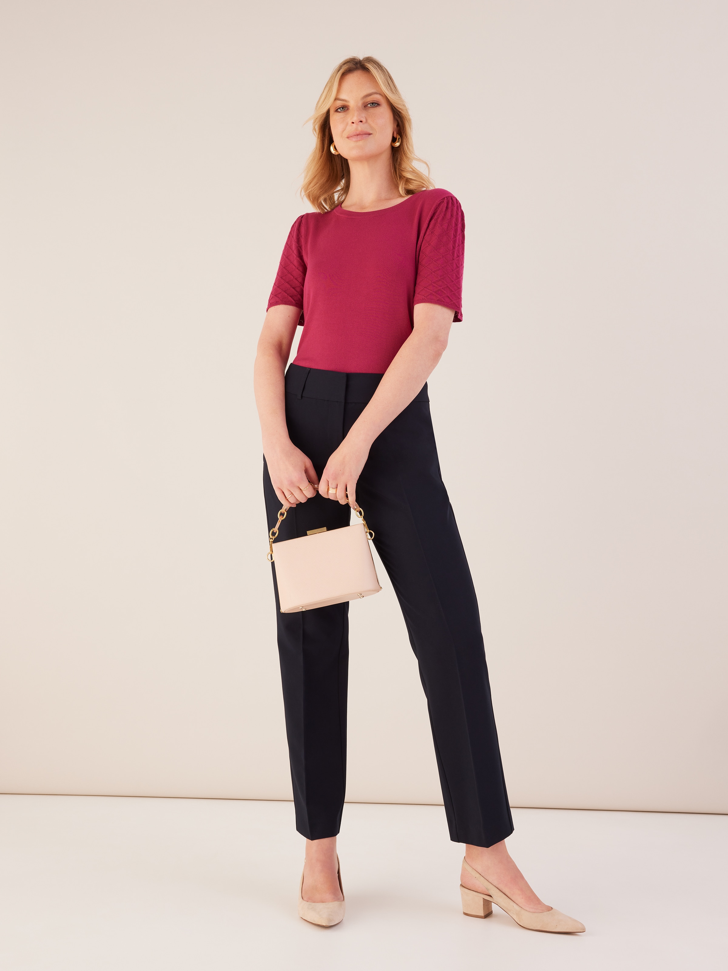 Jacquie store e knitwear