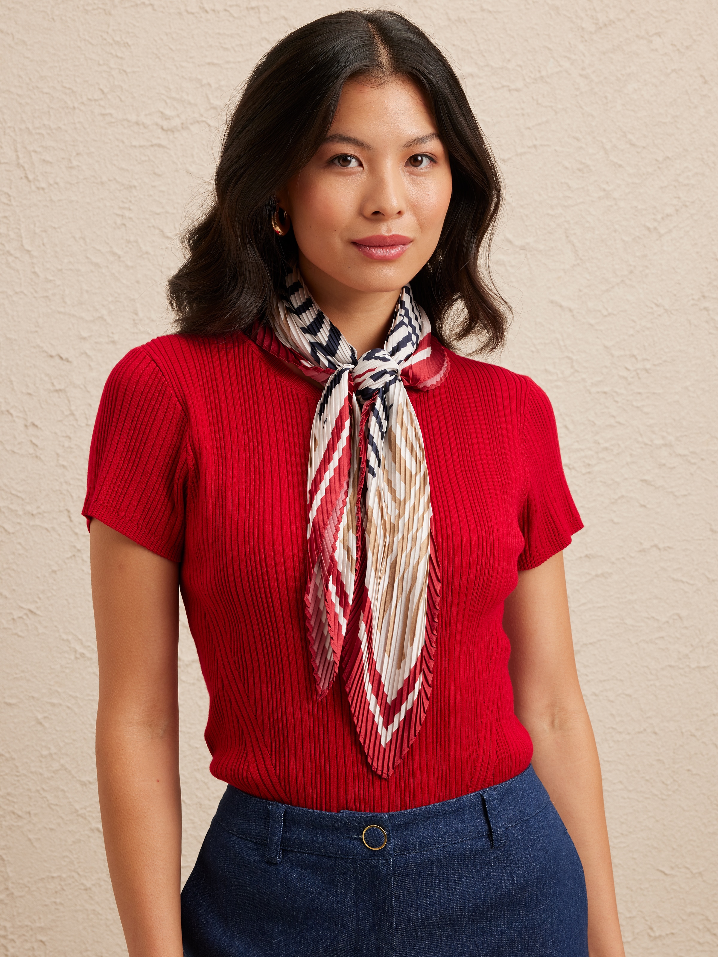 Pia Pleated Scarf