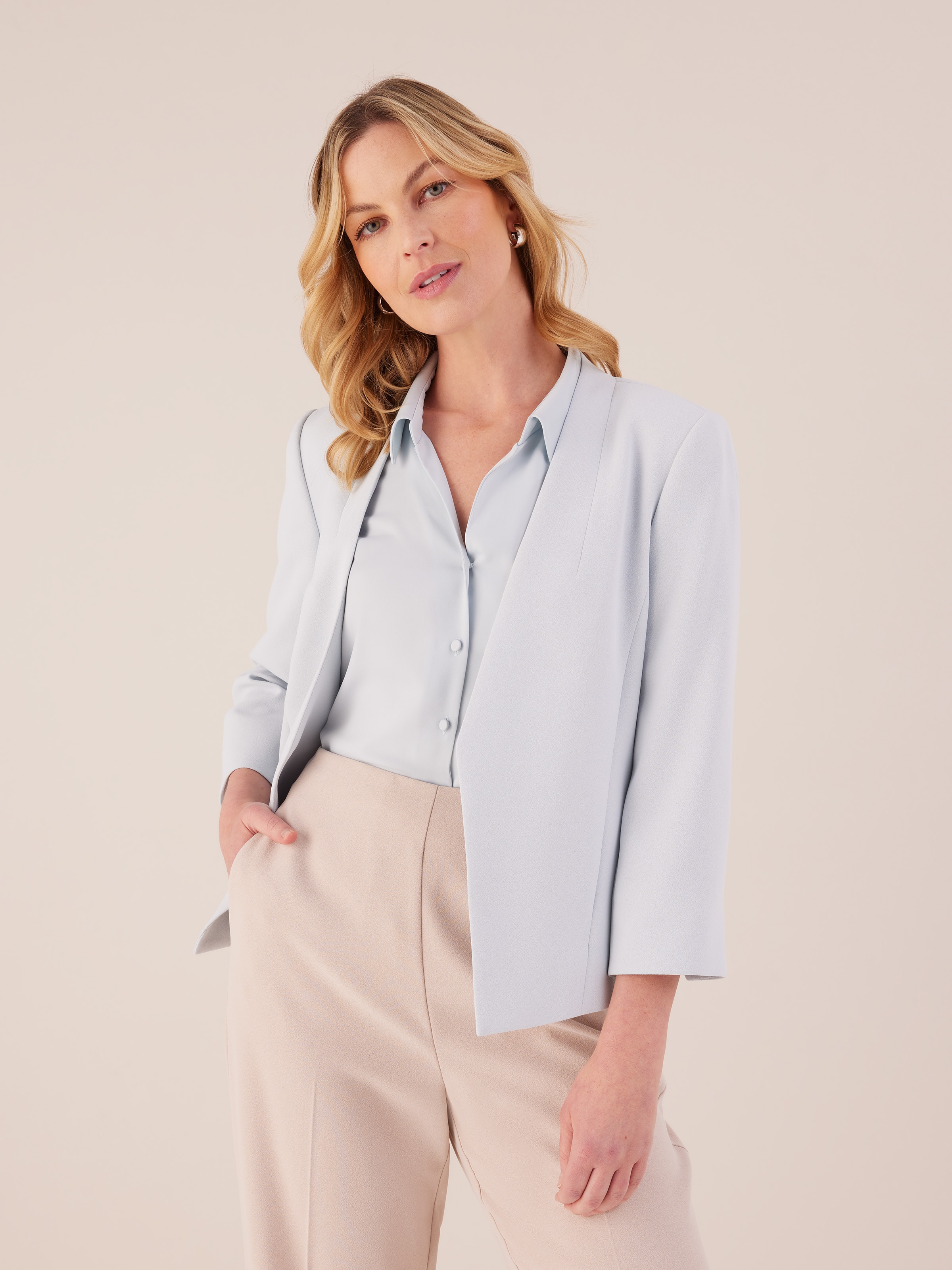 Cutaway Crepe Blazer                                                                                                            