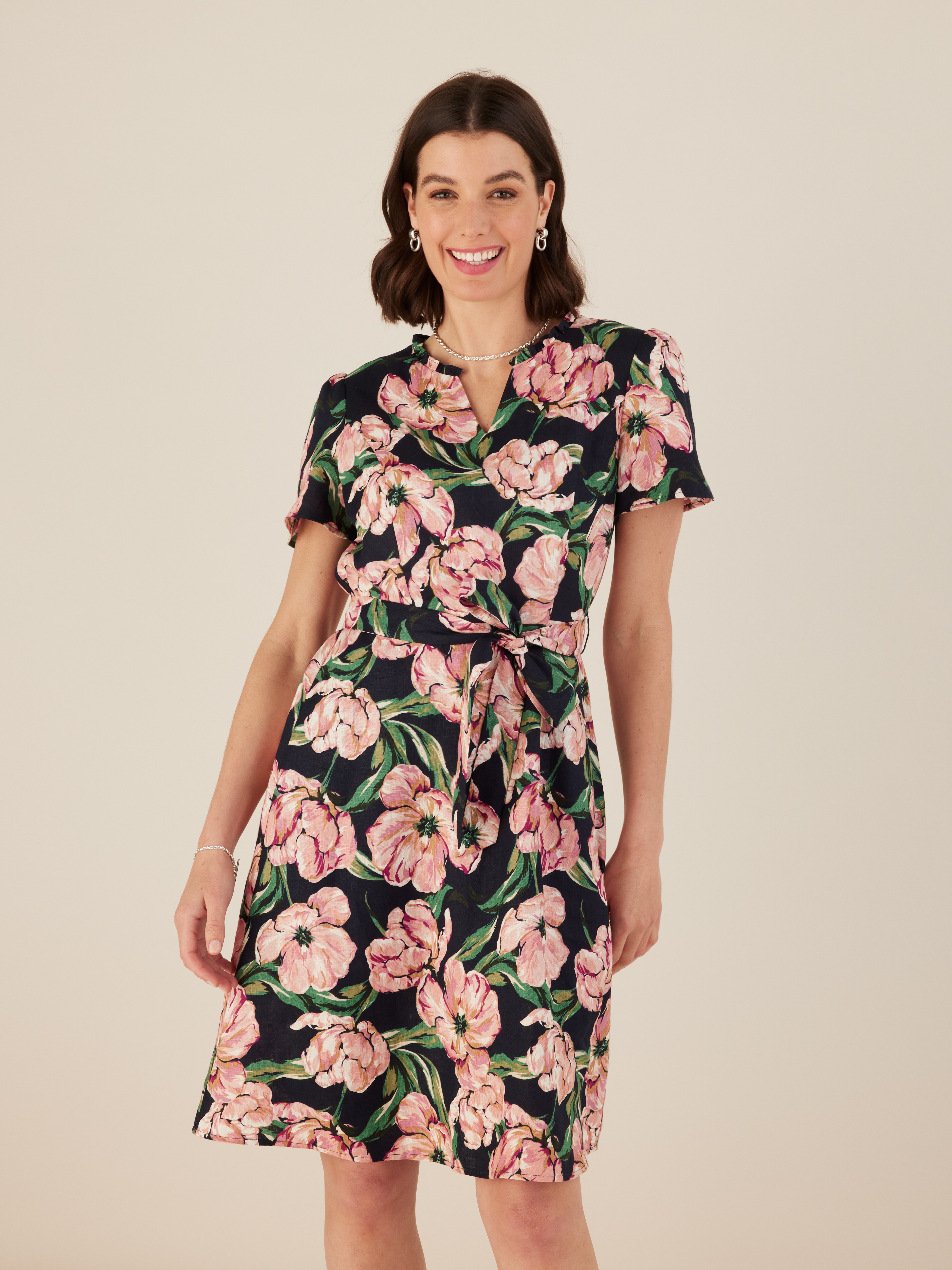 Nora Linen Tunic                                                                                                                