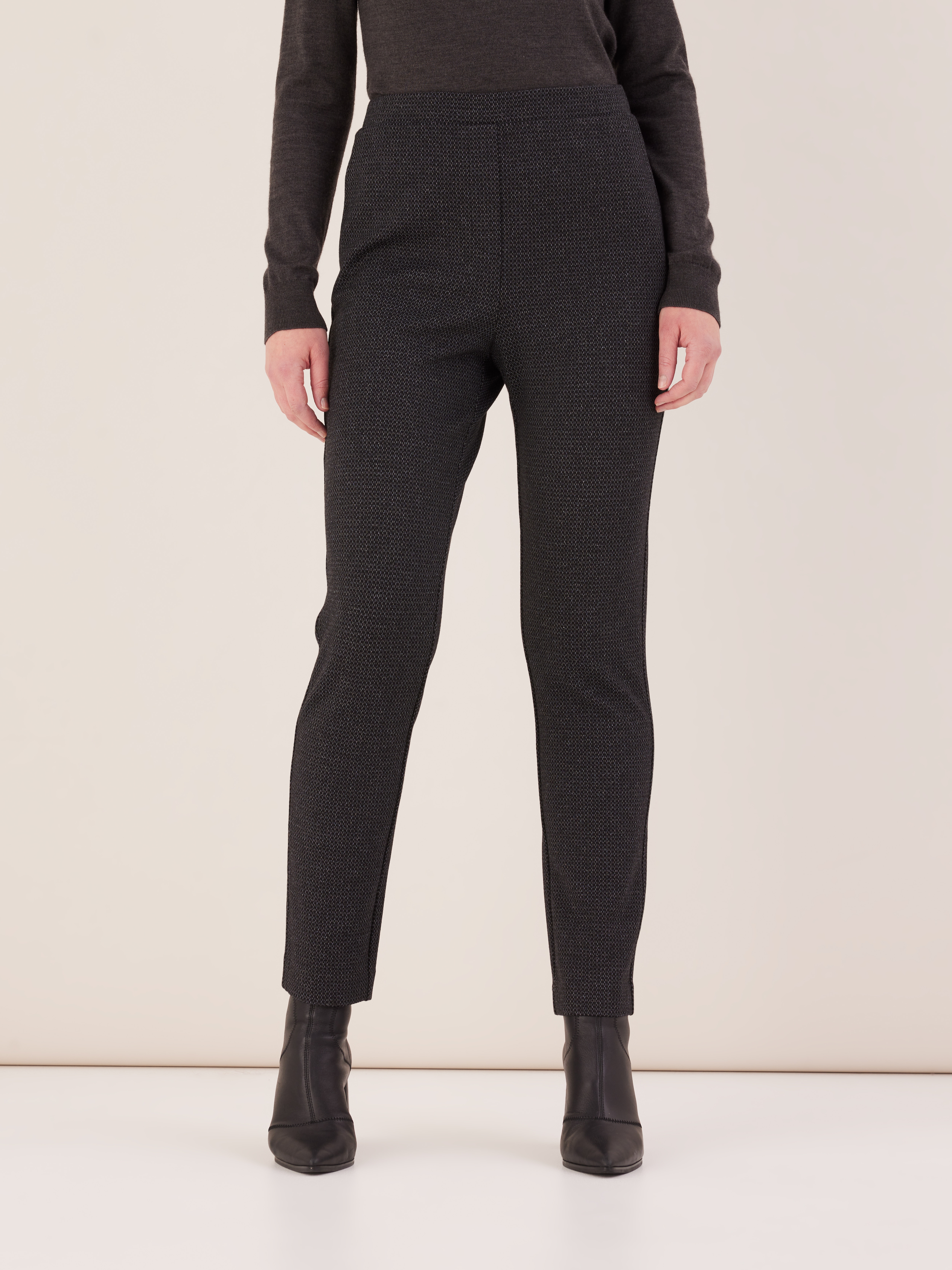 Mini Square Ponte Pant                                                                                                          