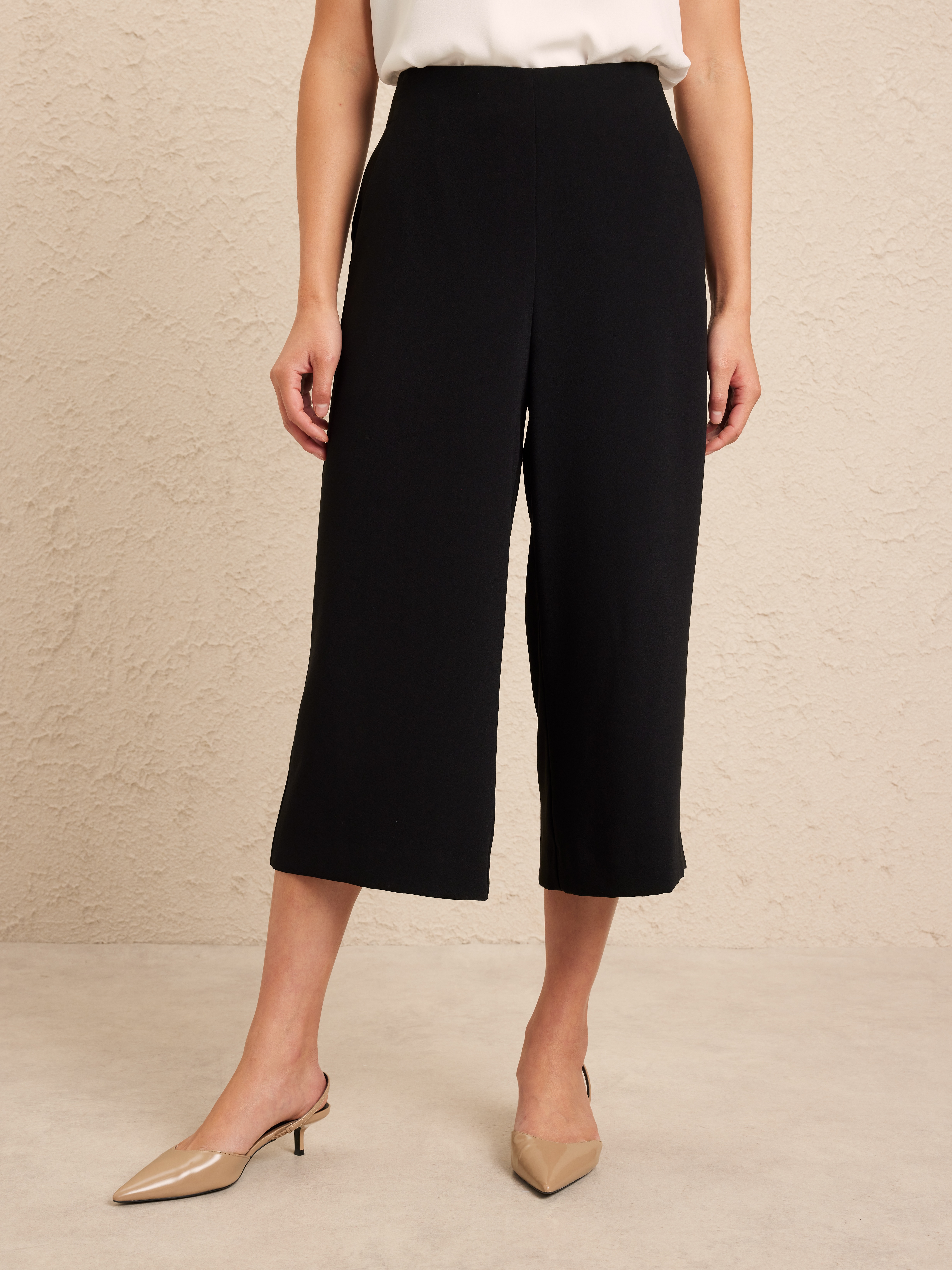 High Rise Crepe Culotte                                                                                                         