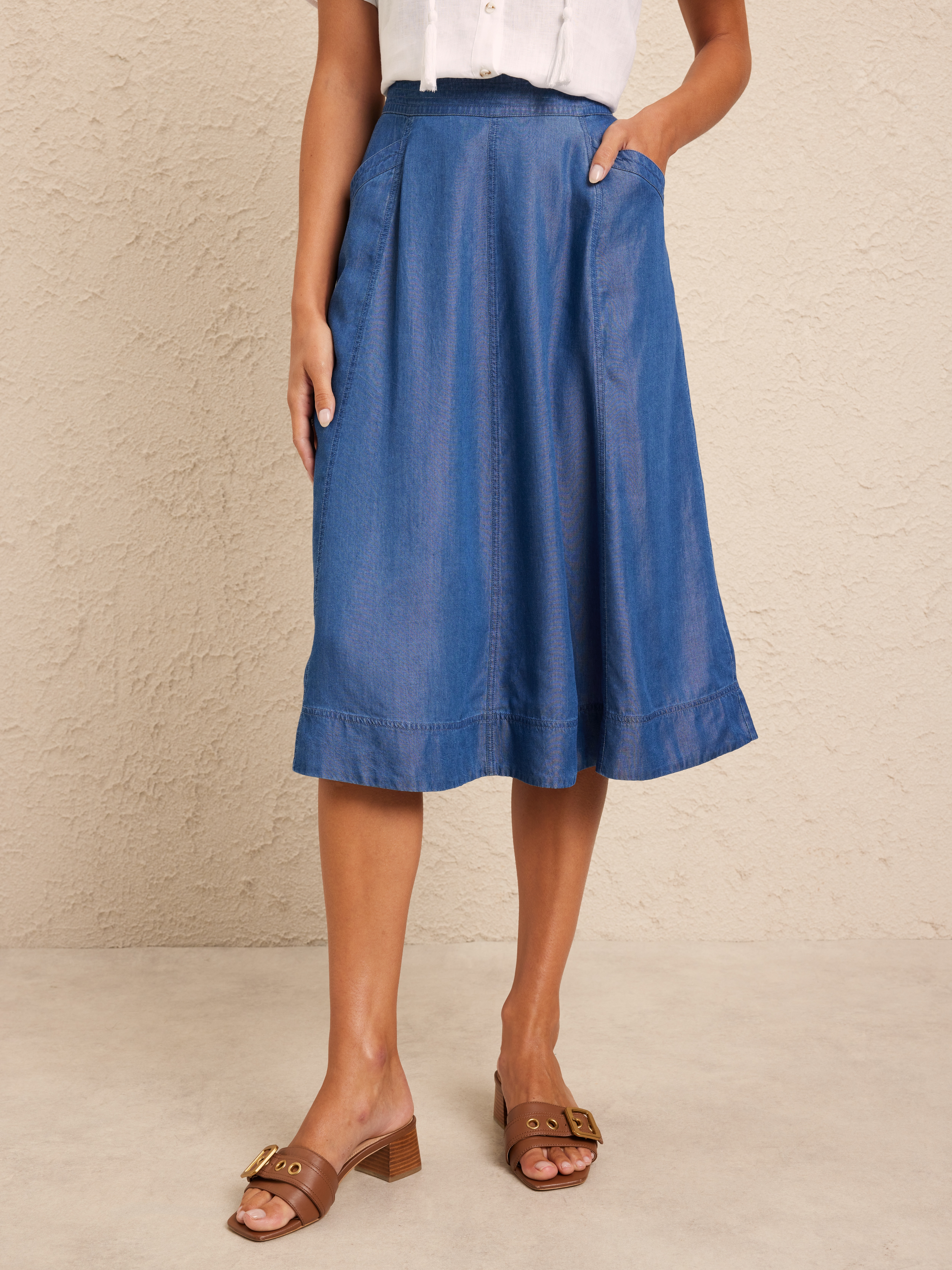 Chambray Topstitch Full Skirt                                                                                                   