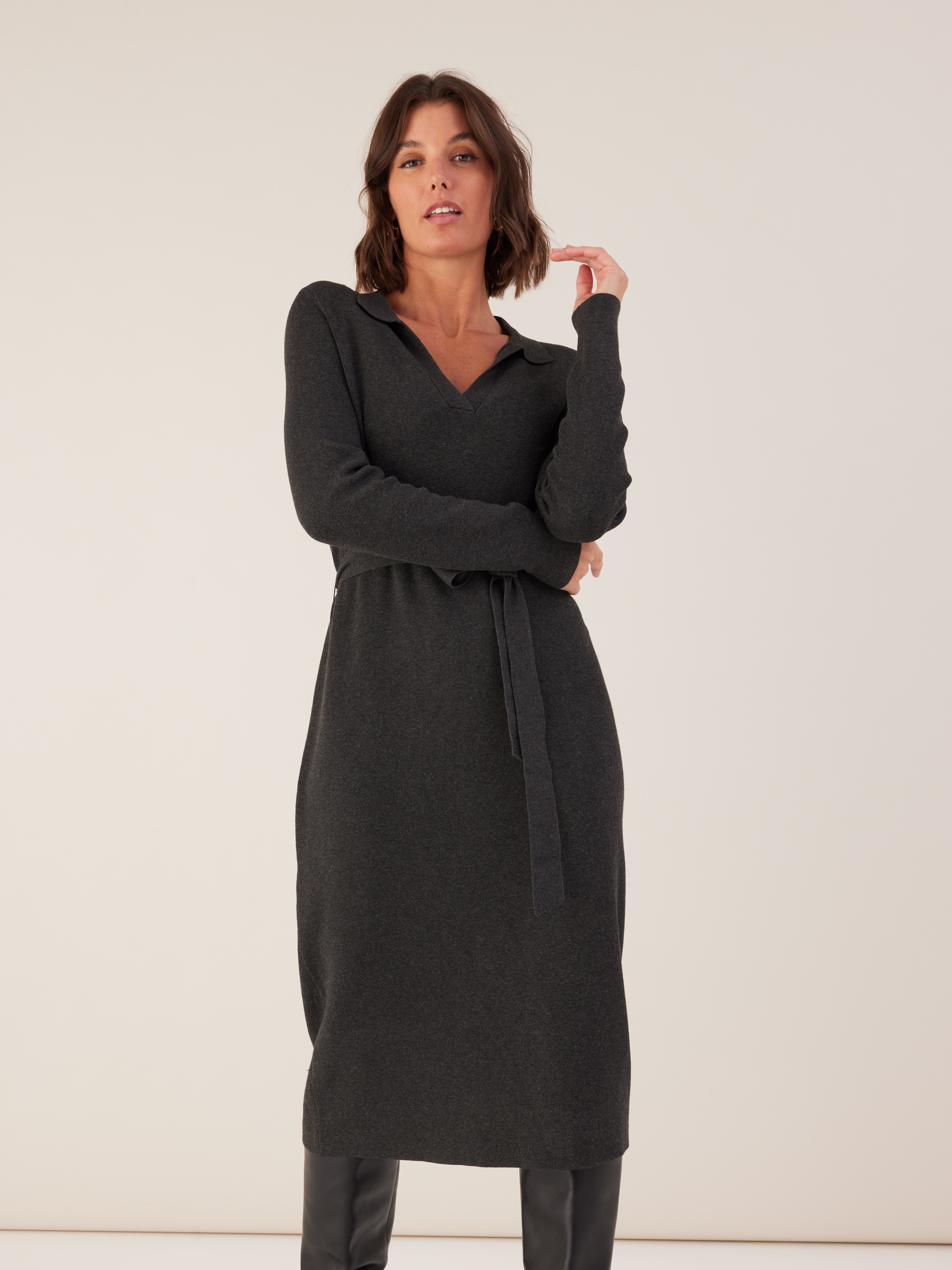 Collared Knit Tunic Dress                                                                                                       