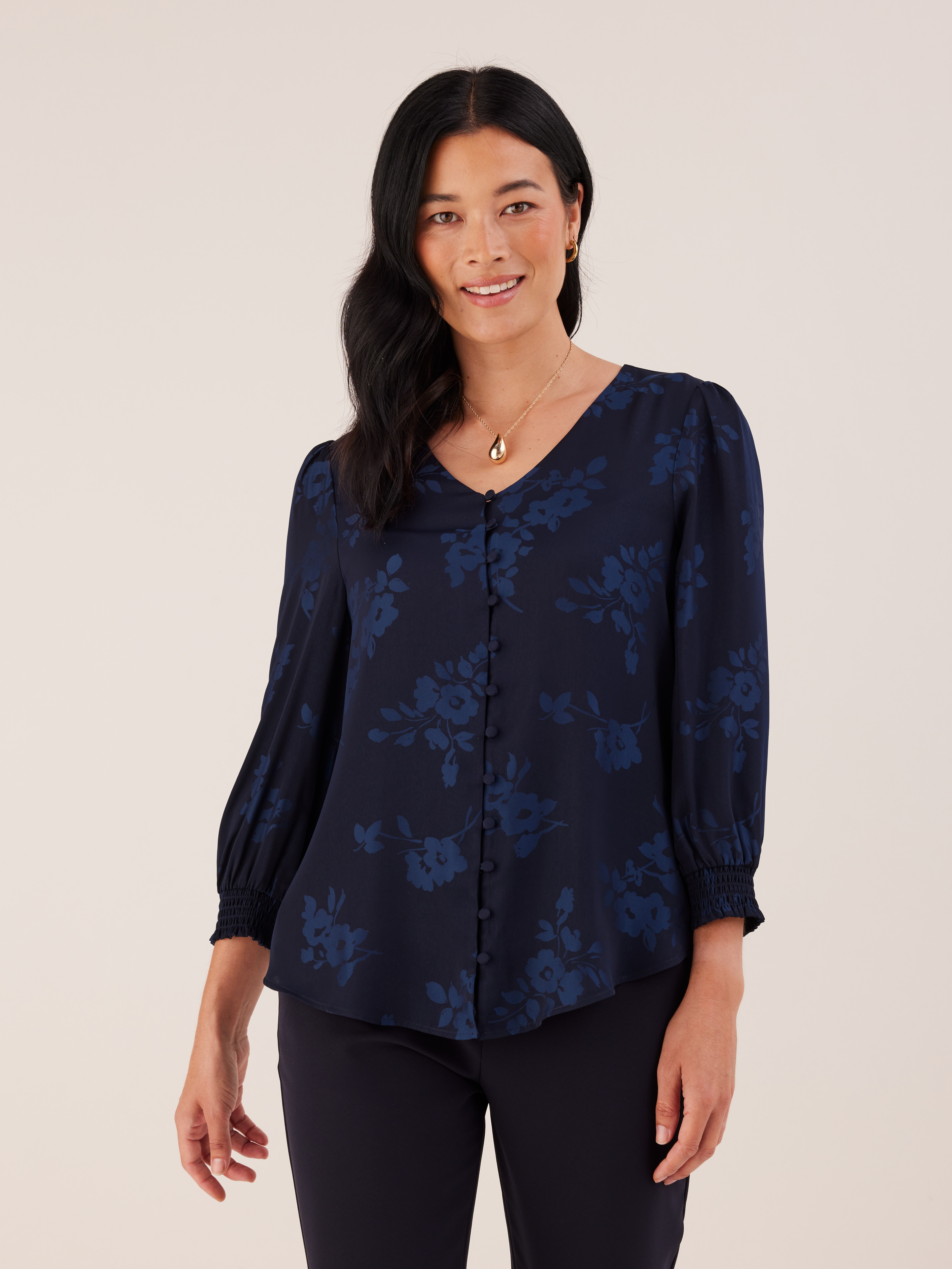 Lennon Blouse                                                                                                                   